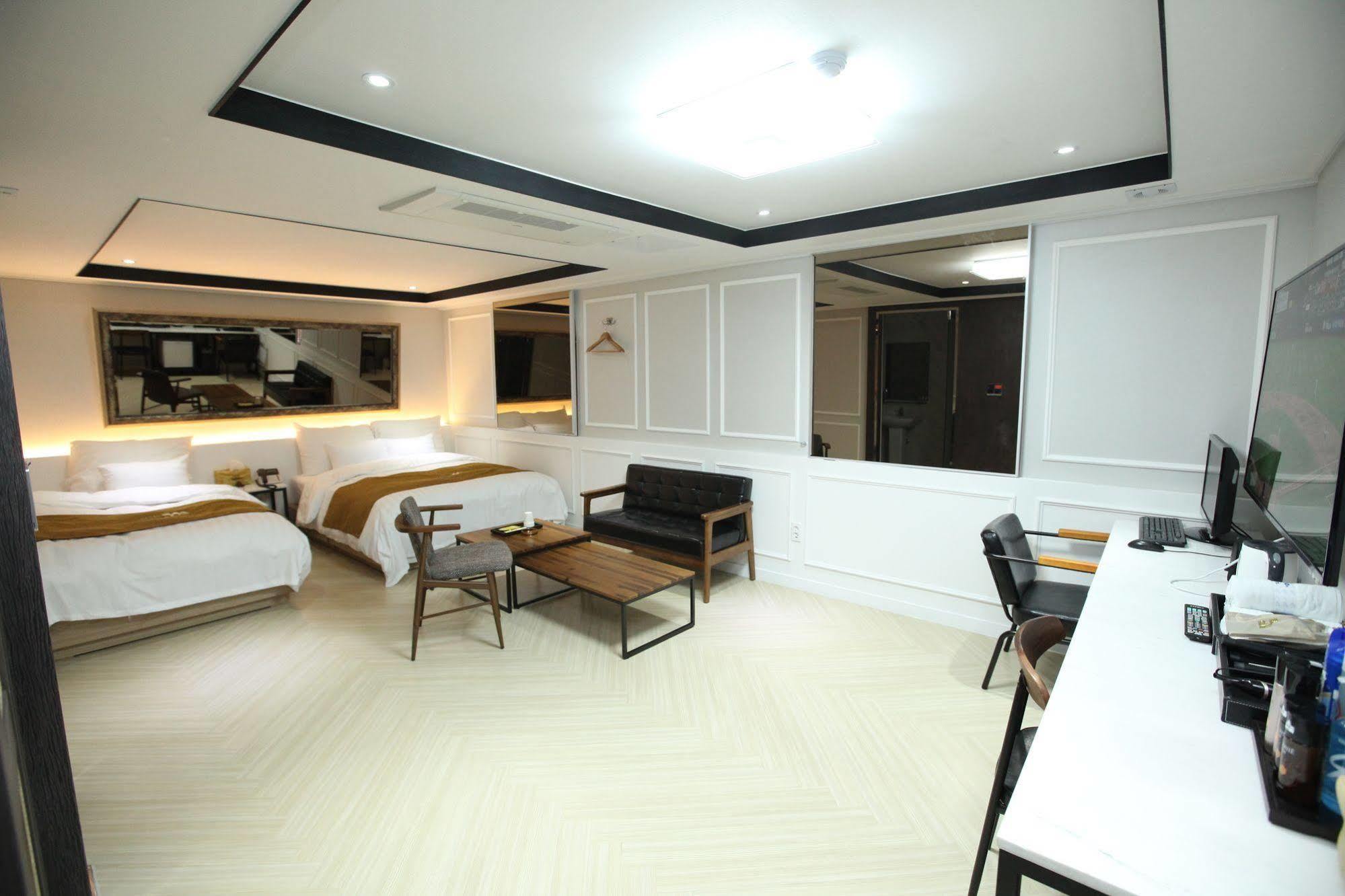 Hotel 500Th Mokpo Dış mekan fotoğraf