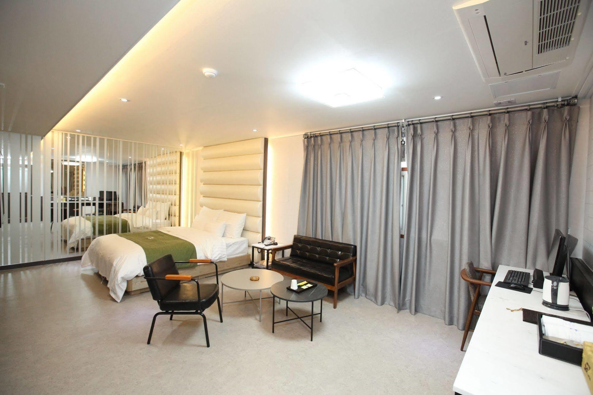Hotel 500Th Mokpo Dış mekan fotoğraf