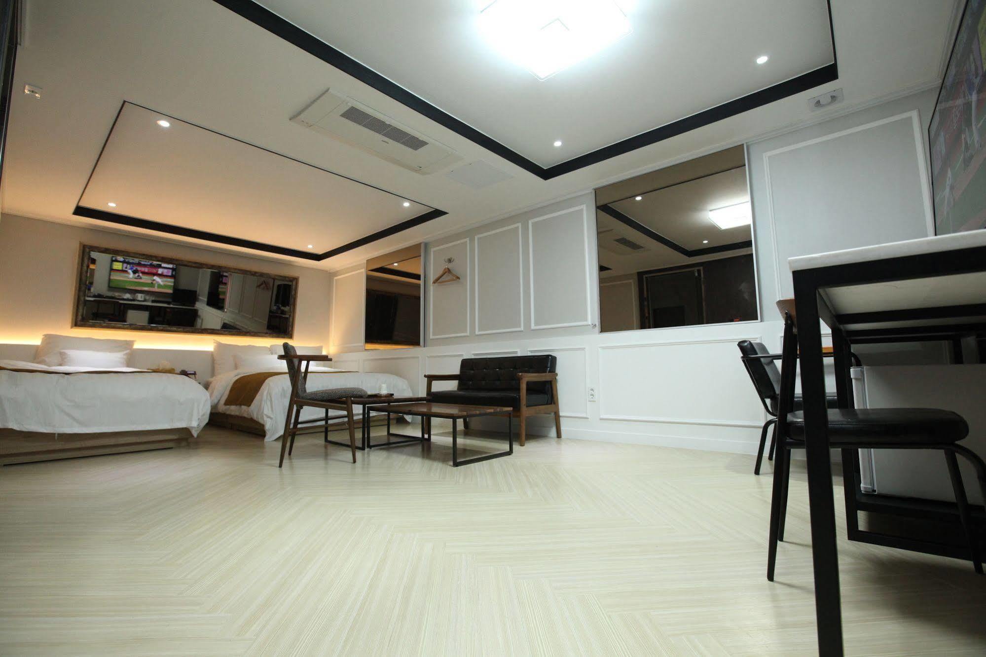 Hotel 500Th Mokpo Dış mekan fotoğraf