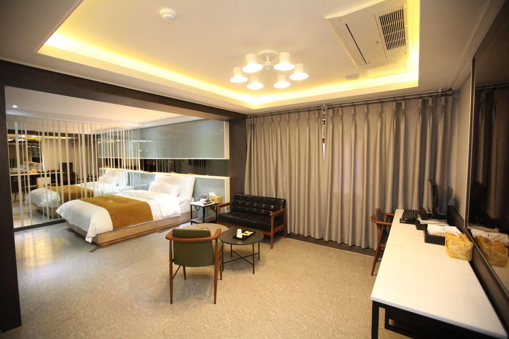 Hotel 500Th Mokpo Dış mekan fotoğraf